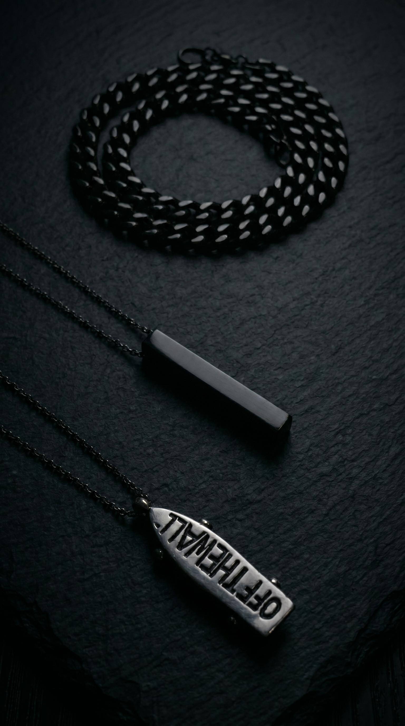 Men Chains
