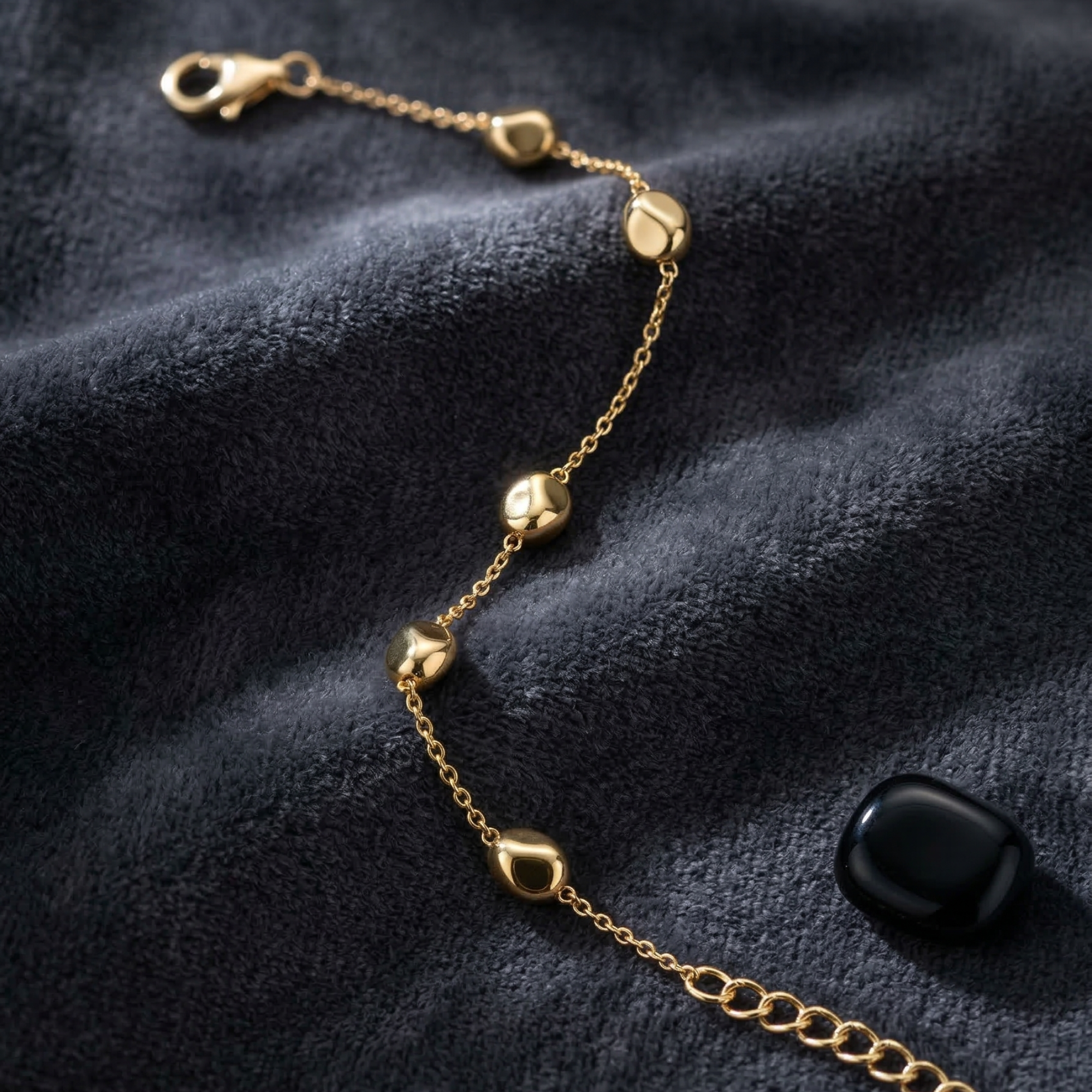 The Pebble Chain Bracelet