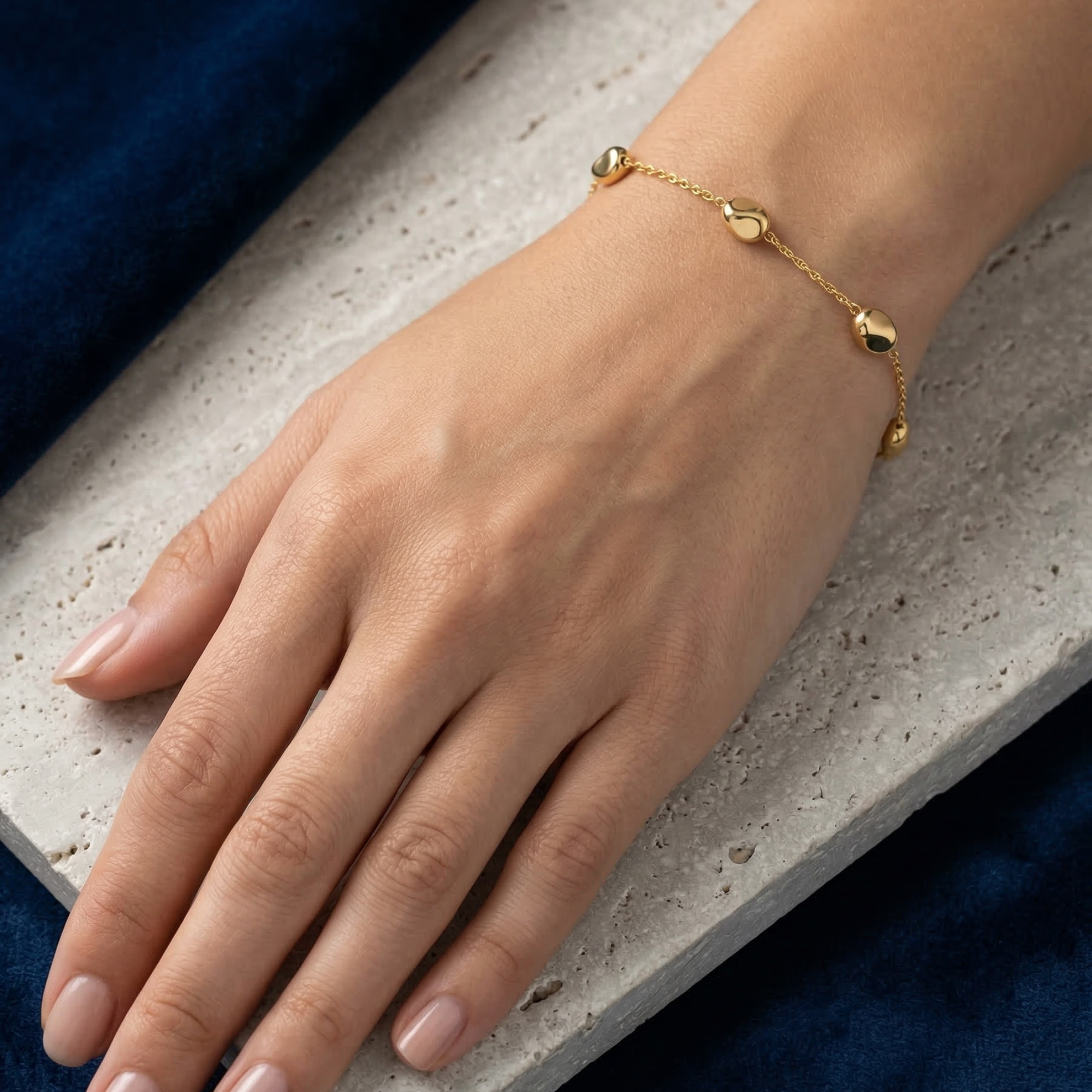 The Pebble Chain Bracelet