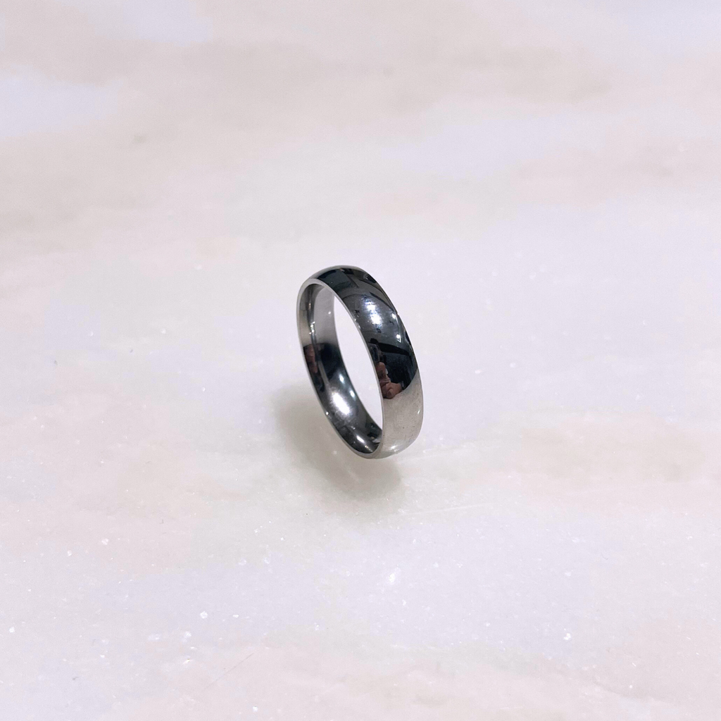 Seamless Silver Band