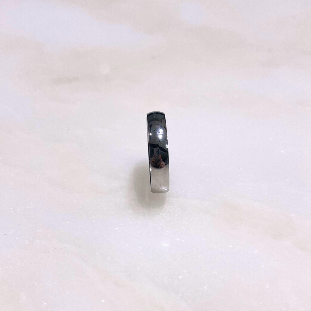 Seamless Silver Band