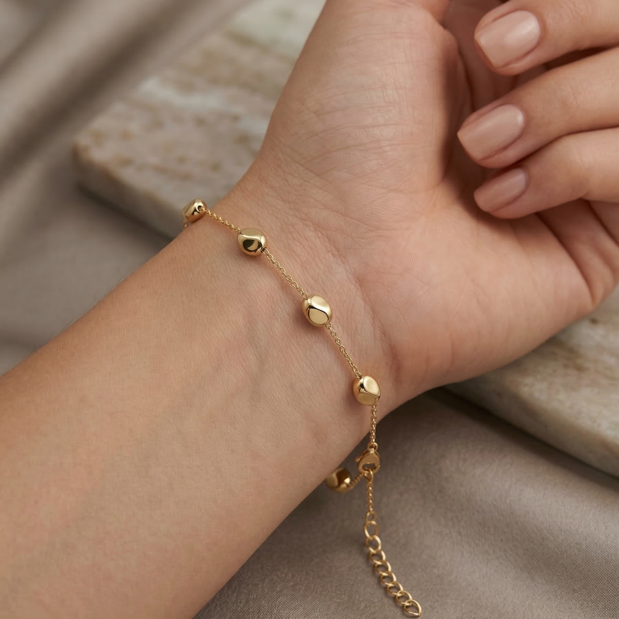The Pebble Chain Bracelet