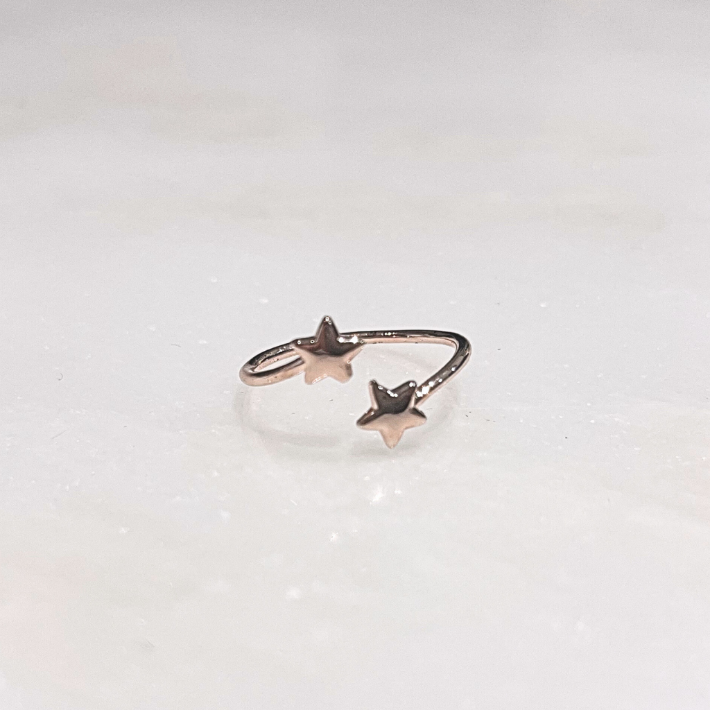 The Twin Star Ring